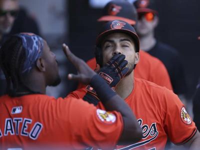 Los Orioles derrotan a los Medias Blancas con una espectacular octava entrada