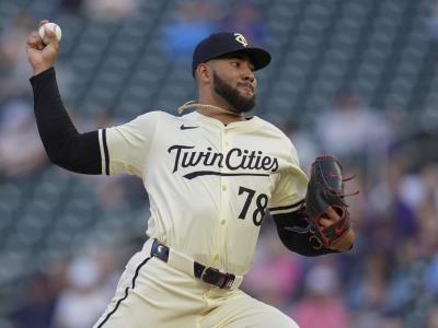 Luis Castillo tuvo otra buena actuación en la lomita, pero no logró la victoria frente a los Mellizos