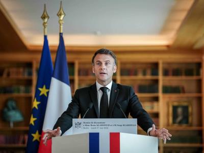 Macron alerta sobre la atracción por el autoritarismo en Europa