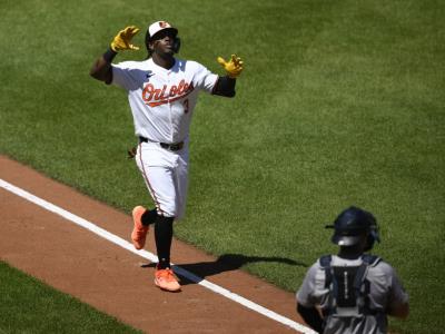 Mateo conecta un jonrón y los Orioles vencen a los Yanquis para ganar la serie