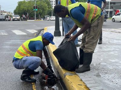 Medida de la Alcaldía Distrito Nacional: cierre de áreas recreativas por efectos de vaguada