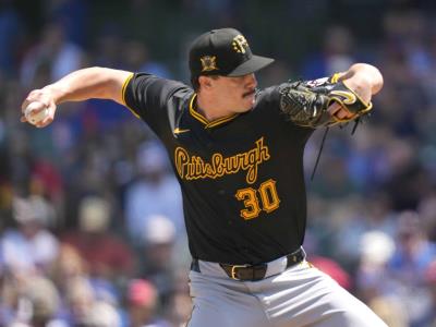 Paul Skenes exhibe su habilidad contra los Cachorros en el estadio Wrigley