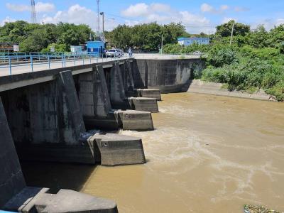 Problemas de calidad del agua en Santiago debido a la turbidez