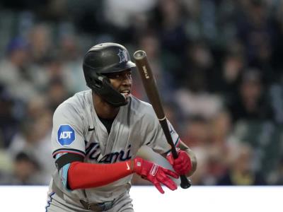 Sánchez remolca carrera decisiva y Marlins vencen a 1-0 a Tigres