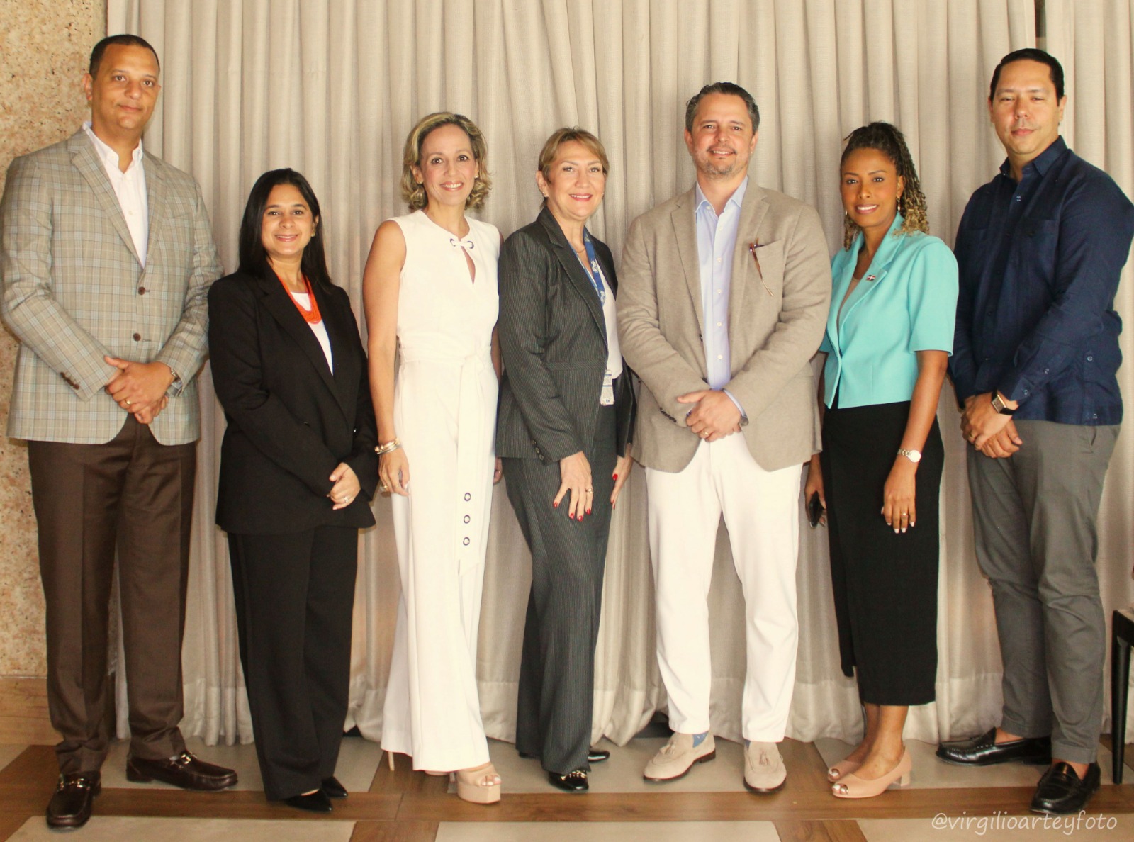 La Cámara de Comercio Guyanesa en República Dominicana GUYANACHAMDR realiza evento para apoyar al Caribbean Investment Forum a celebrarse en Guyana.