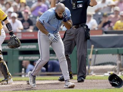 Amed Rosario sufre un impacto preocupante