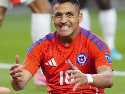 Chile y Perú empatan en su primer partido en la Copa América