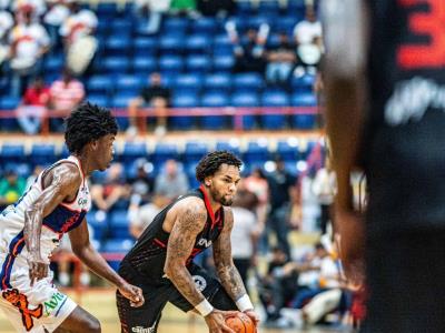 Comienza la Liga Nacional de Baloncesto con triunfos de los equipos Reales y Titanes