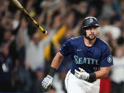 Con un grand slam de Raleigh, los Marineros derrotan a los Medias Blancas por 8-4