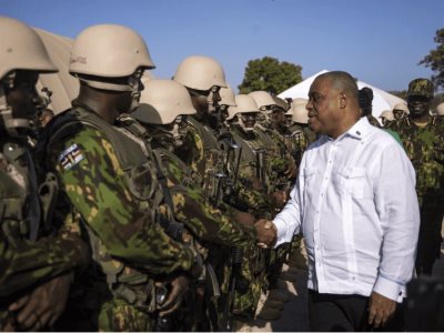 Desplazamiento de Garry Conille a instalación militar de Kenia en respuesta a crisis en Haití