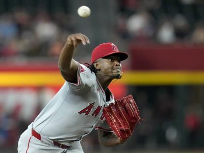 Dominicano José Soriano destaca con los Angelinos en la victoria sobre los Diamondbacks