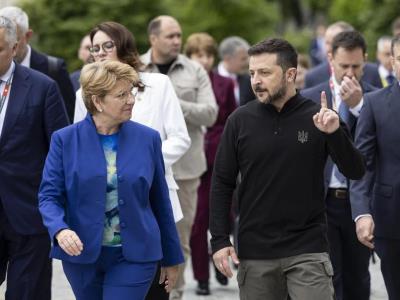 El presidente Zelenski pone fin a la Cumbre de Paz que se llevó a cabo en Suiza