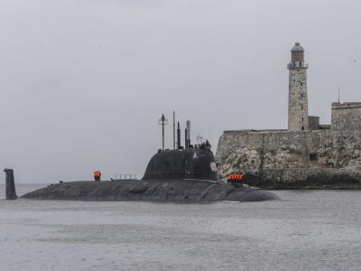 Embarcaciones militares de Rusia arriban a La Habana