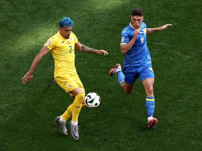 Eurocopa: Los futbolistas de Ucrania reciben apoyo de su bandera nacional
