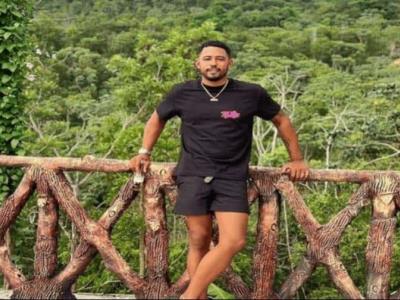 Hallan sin vida al hijo del presidente de Adocco, Julio César de la Rosa