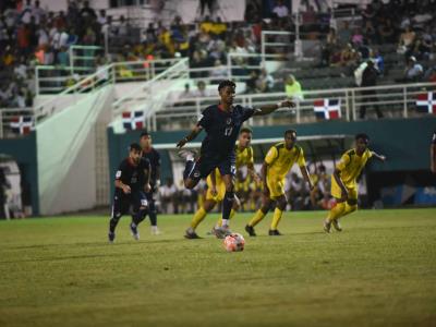 La Sedofútbol logra una aplastante victoria con dos goles de Mata y Romero