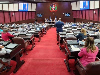 Los diputados presentan una propuesta para eliminar el acceso a ayudas sociales para aquellos ciudadanos que no ejerzan su derecho al voto