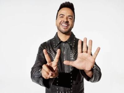 Luis Fonsi conmemora dos décadas y media de trayectoria artística