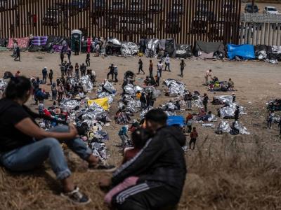 México acepta el reciente plan de regularización migratoria en Estados Unidos