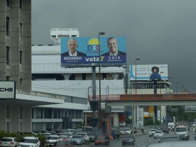 Partidos políticos no colaboran con la retirada de publicidad electoral