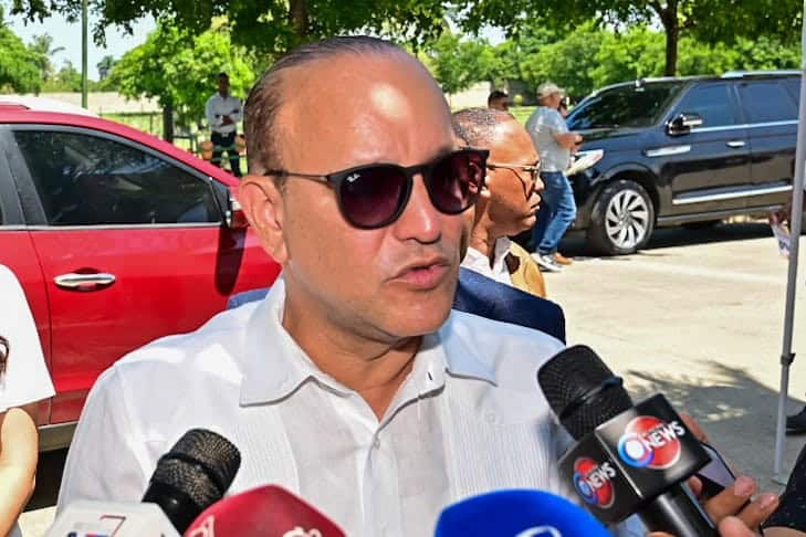Alcalde Ulises Rodríguez. 