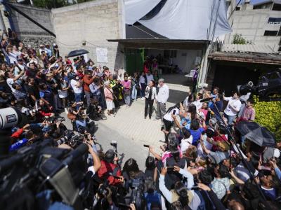 Proceso electoral en México: Ciudadanos mexicanos acuden a las urnas desde las primeras horas del día
