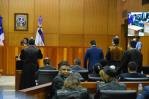 Tribunal declara en rebeldía y ordena el arresto de acusada en caso Coral y Coral 5G