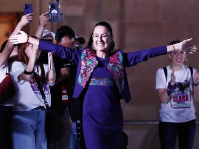 Sheinbaum nombra a Juan Ramón de la Fuente como coordinador de la transición