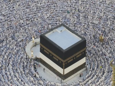 Una multitud considerable de musulmanes acude a La Meca para realizar el peregrinaje del haj