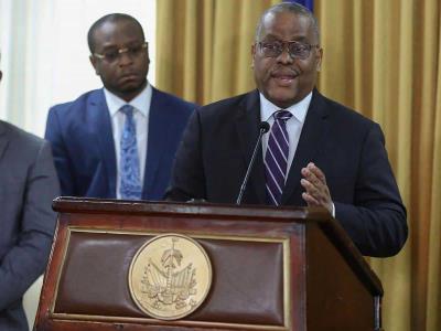 Vecinos expresan impaciencia ante designación de nuevo primer ministro en Haití