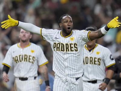 Wandy Peralta se convierte en el ganador mientras que Jurickson Profar asegura la victoria de Padres por 7-6