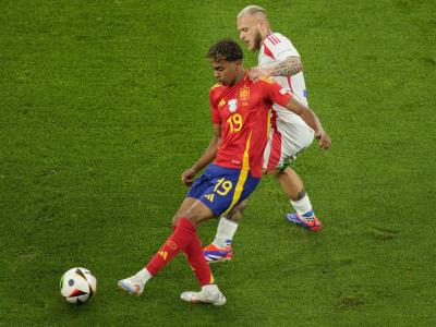 Yamal impresiona con un estilo similar al de Messi en la victoria de España