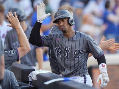 Buttó brilla como relevista y Mets vencen 7-3 a Rockies