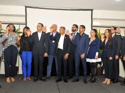 Colegio Dominicano de Cirujanos juramenta a su nueva directiva