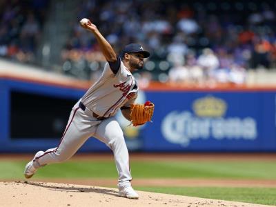 Dominicano Reynaldo López sale lesionado; Bravos ganan a Mets