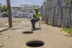 Desguazadero de neveras en Villa Consuelo que causa charco