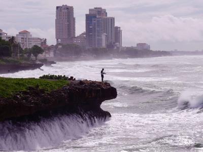 Huracán Beryl: Ausencia de oleaje en las costas del Distrito Nacional