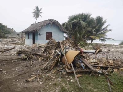 Impacto del Huracán Beryl en el muelle y la agricultura de Barahona