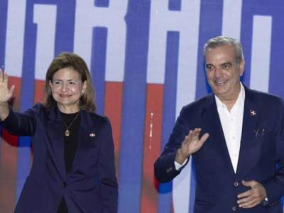 La Junta Central Electoral otorga la certificación a mandatario Luis Abinader