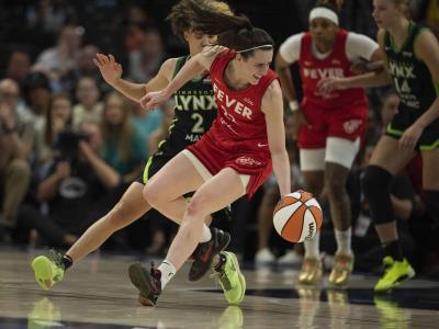 Las Fever de Caitlin Clark ganan y las Liberty siguen líder en WNBA