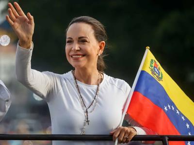 María Corina Machado dice Maduro "sabe" que está derrotado