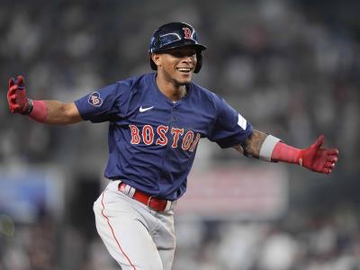 Medias Rojas ganan a Yankees con cuadrangulares en el noveno y décimo inning