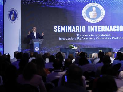 PRM concluye seminario internacional para legisladores