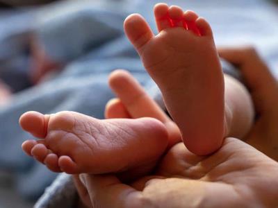 Reducción de la tasa de mortalidad neonatal, infantil y materna proyectada para el año 2023