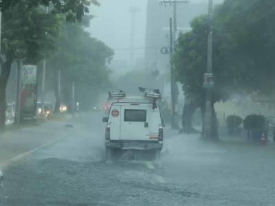 Reportes de ciudadanos sobre inundaciones en el área metropolitana de Santo Domingo