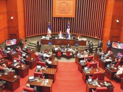 Revelan el uso irregular de fondos asignados al Senado