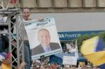 Opositora Machado lleva campaña a golpeada capital petrolera de Venezuela