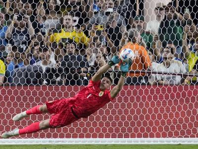 Uruguay vence a Brasil y se enfrentará a Colombia en la Copa América