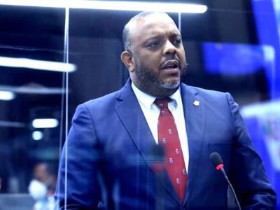 Vocero del PLD reacciona a cambios en el gabinete de Abinader