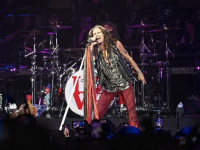 Aerosmith deja de hacer giras por los daños que sufre Steven Tyler